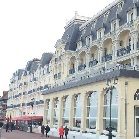 Chez Edwige A Cabourg Thalasso Plage Wifi Kültér fotó