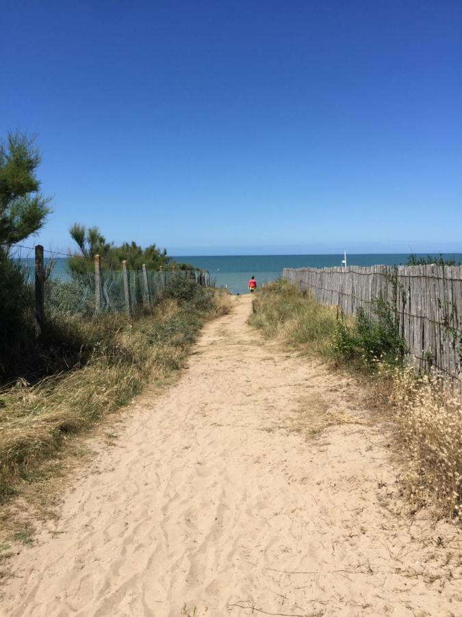 Chez Edwige A Cabourg Thalasso Plage Wifi Kültér fotó